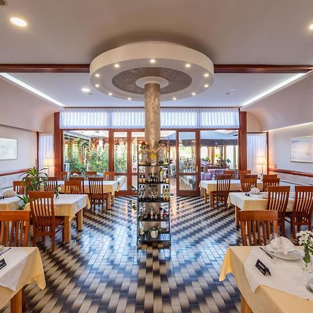 B&B Restoran Bosiljevo Kültér fotó